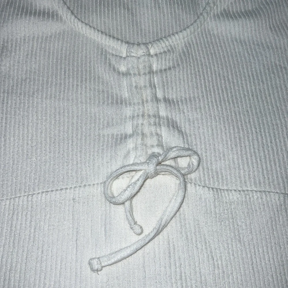 Long sleeve off white blouse - Picture 4 of 5